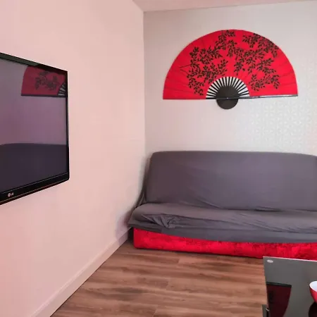 T2 6 Couchages, A Proximite, Terrasse Couverte - Cap D'agde - Fr-1-249-387 アパート *